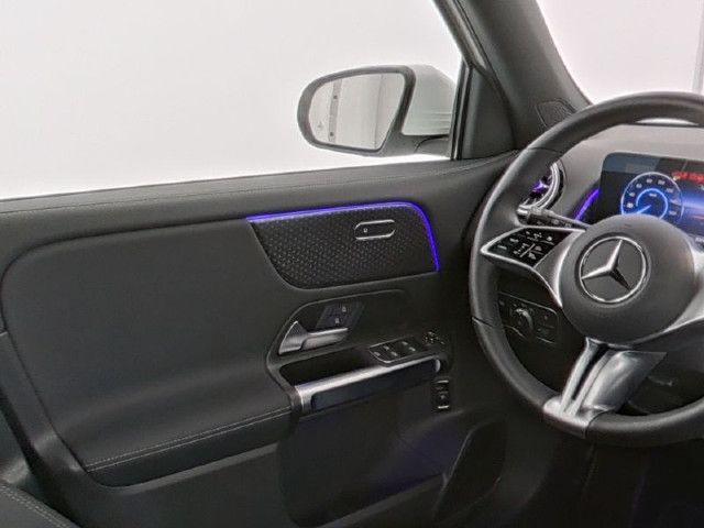 Mercedes-Benz EQB 300 4MATIC