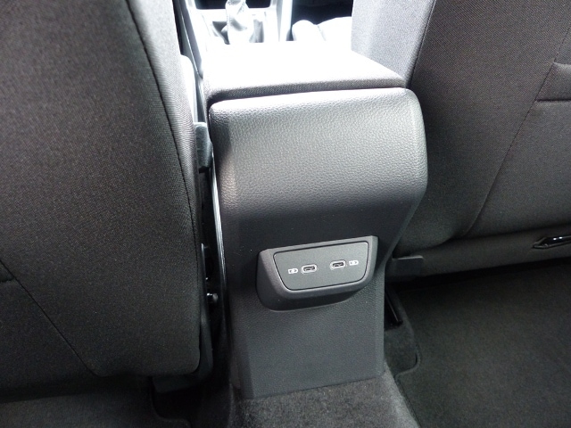 Volkswagen Taigo 1.0 TSI DSG