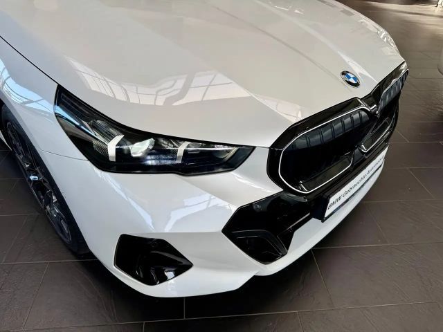 BMW 520 520d M-Sport Touring xDrive