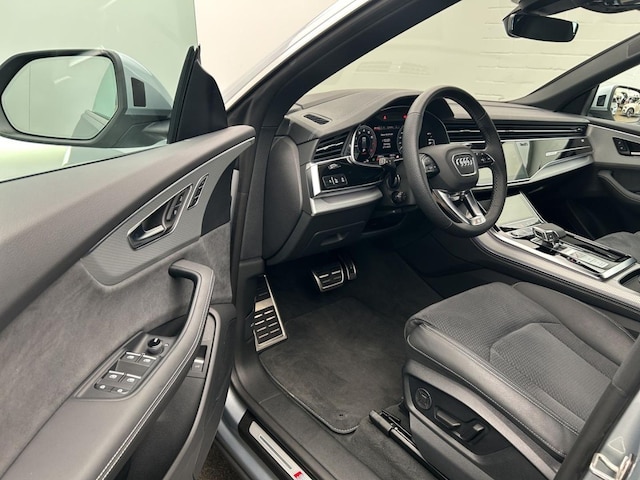 Audi Q8 55 TFSI Hybride Quattro