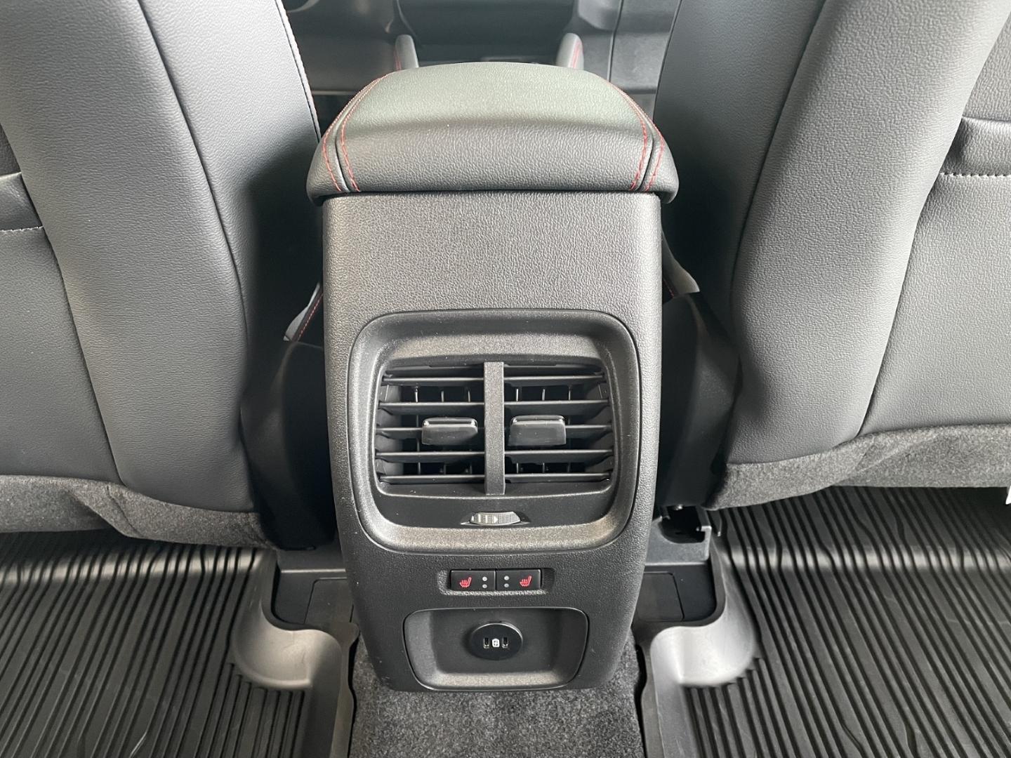 Ford Kuga Plug in Hybrid ST Line X