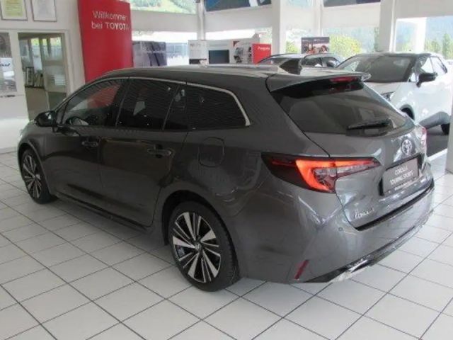 Toyota Corolla Active Hybride Touring
