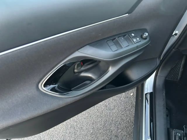 Toyota Yaris Cross Hybride Team D