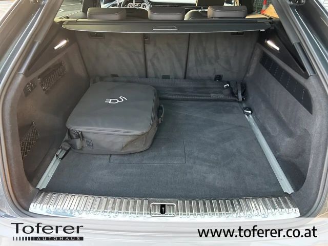 Audi Q8 55 TFSI Hybride Quattro