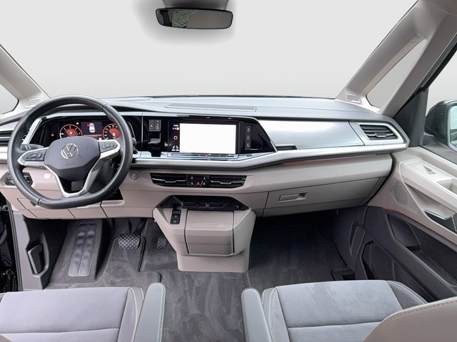 Volkswagen Multivan 2.0 TDI Lang Life T7