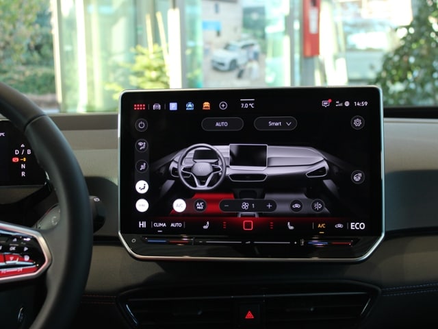 Volkswagen ID.3 FIRE+ICE *360°*H&K*KEYLESS*