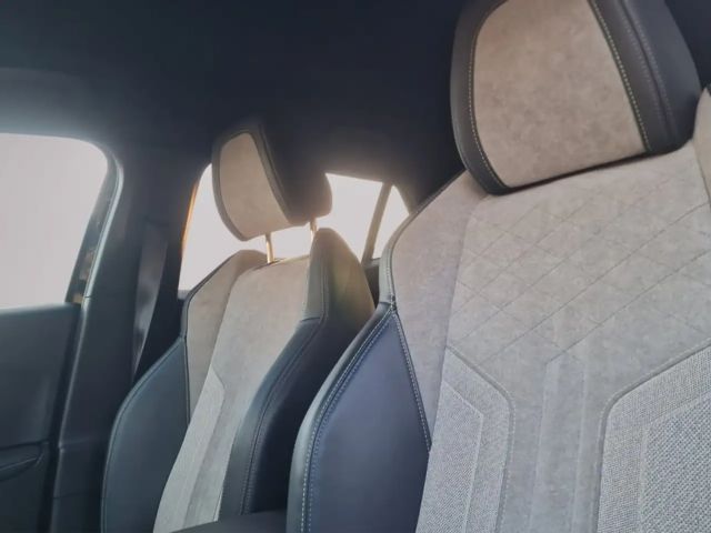 Peugeot E-2008 GT-Line