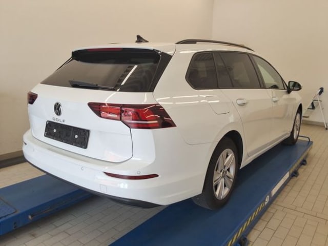 Volkswagen Golf 1.5 TSI Life Variant