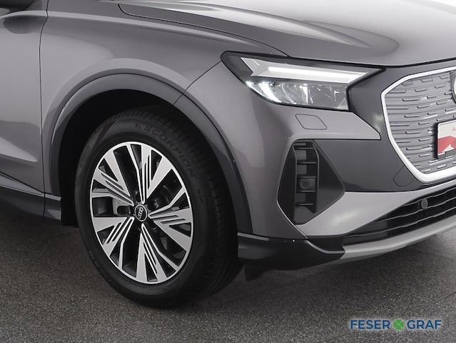Audi Q4 e-tron SUV 45 e-tron Audi Q4 e-tron