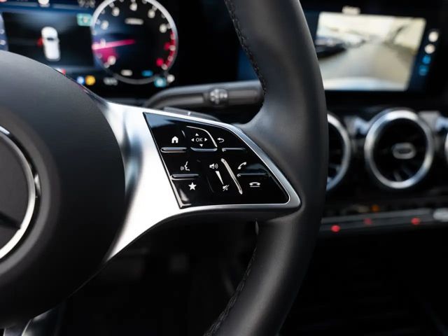 Mercedes-Benz B 180 Progressive