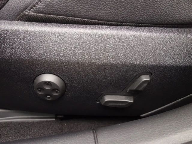 Mercedes-Benz C 180 AVANTGARDE Estate