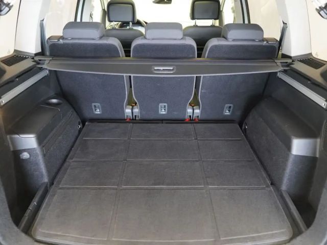 Volkswagen Touran DSG