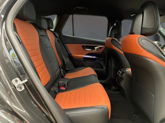 Mercedes-Benz GLC 300 4MATIC AMG Line