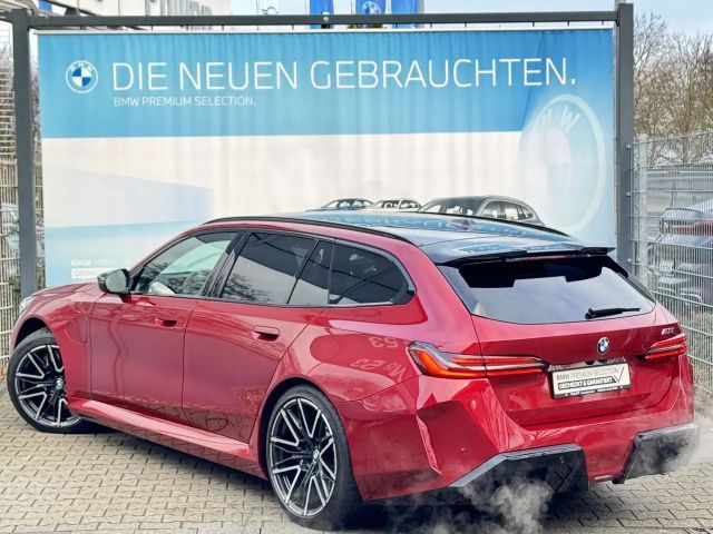 BMW M5 Touring  PANO AHK B&W DA-Prof 360° 0,5%