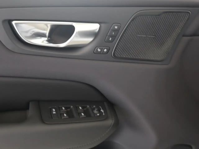 Volvo XC60 AWD Dark Plus Recharge T6