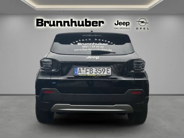 Jeep Avenger Full-Electric Summit