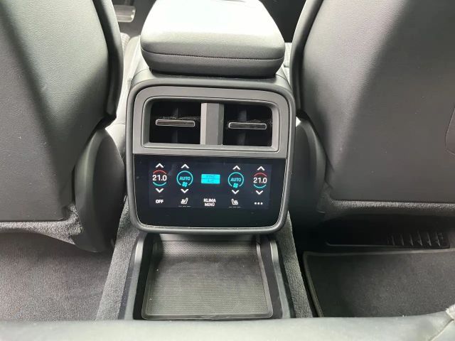 Porsche Taycan 4 Cross Turismo