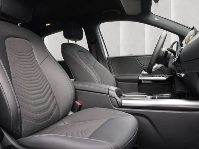 Mercedes-Benz B 180 Progressive