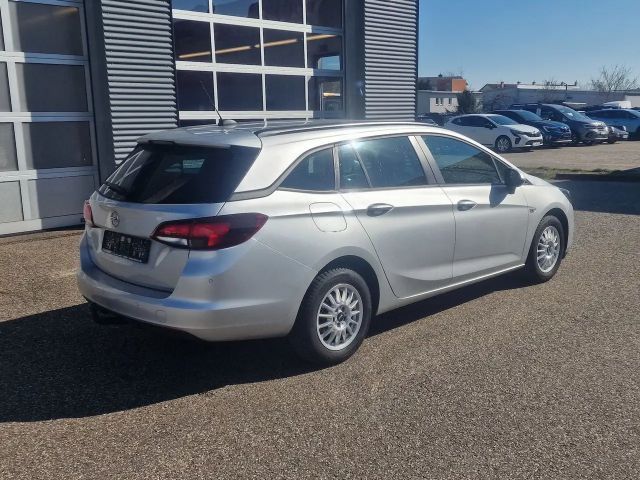 Opel Astra 1.5 CDTI 1.5 Turbo Business