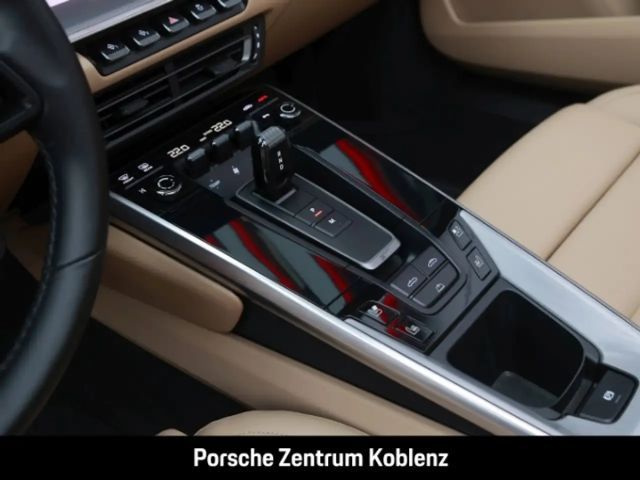 Porsche 992 Cabrio Carrera S