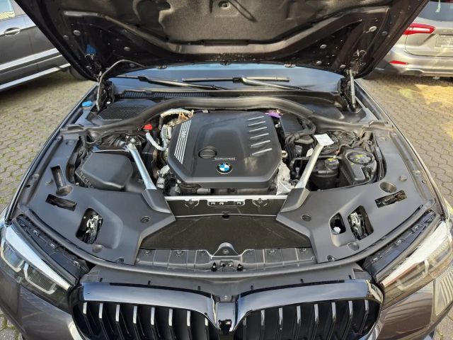 BMW 530 530d M-Sport xDrive