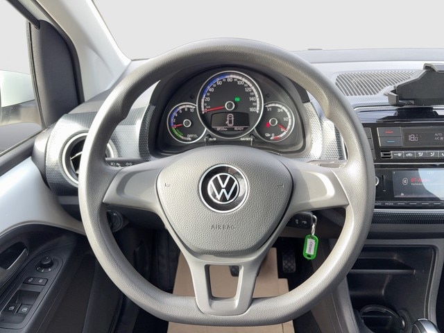 Volkswagen e-up! up! e-up! maps+more+SHZ