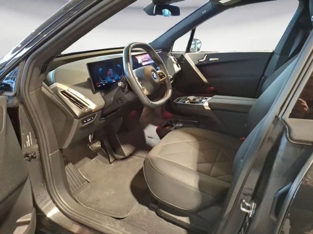 BMW iX xDrive40