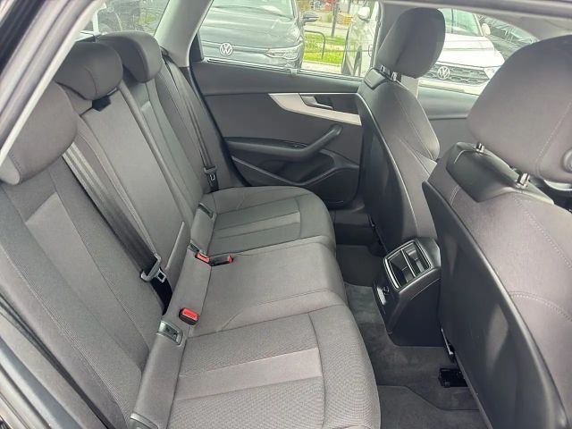 Audi A4 35 TDI Avant S-Tronic
