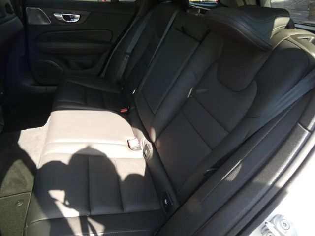 Volvo V60 Dark Ultimate