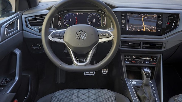 Volkswagen Polo Polo 1.0     R-L  BT081 TSID7F