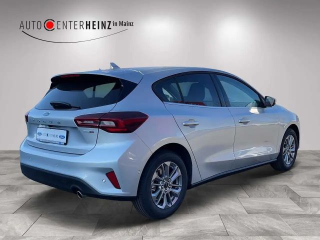 Ford Focus EcoBoost Titanium