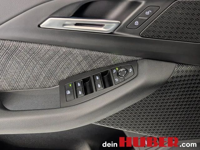 BMW 218 218d Active Tourer Sedan