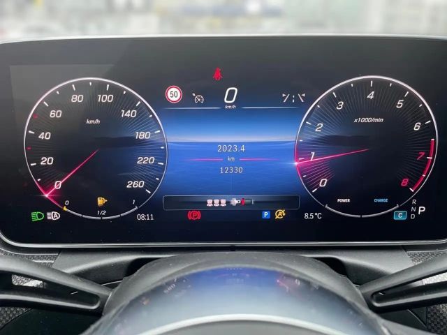 Mercedes-Benz C 200 4MATIC AVANTGARDE Sedan