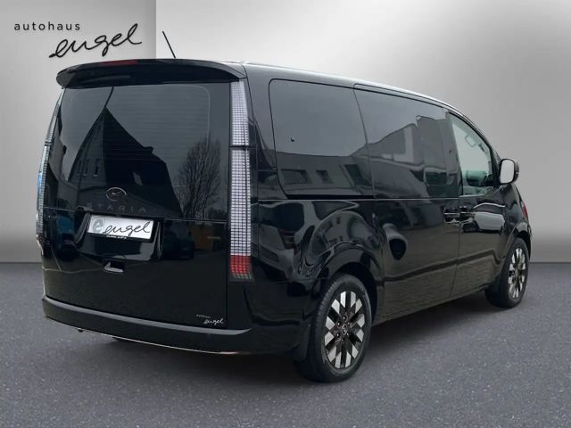 Hyundai Staria Signature Vierwielaandrijving
