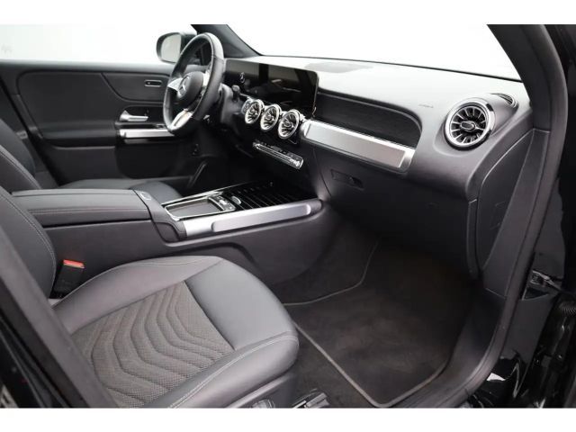 Mercedes-Benz EQB 300 4MATIC Progressive