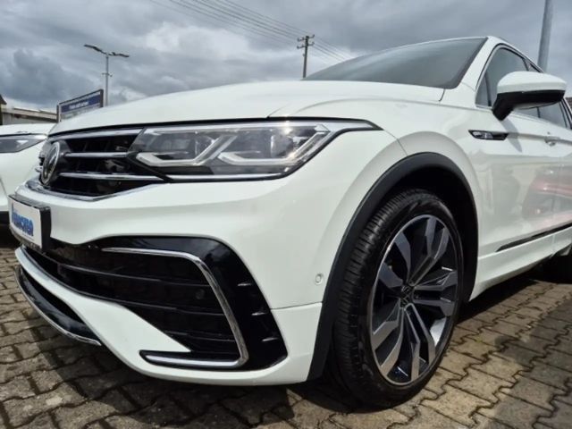 Volkswagen Tiguan 4Motion DSG R-Line