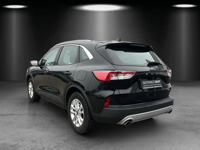 Ford Kuga Plug in Hybrid Titanium