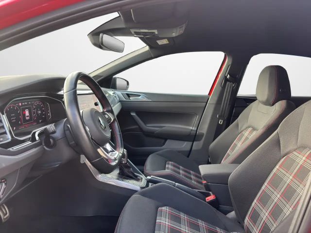Volkswagen Polo 2.0 TSI DSG GTI