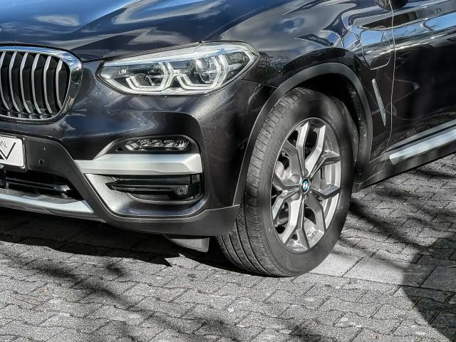BMW X3 xDrive30e