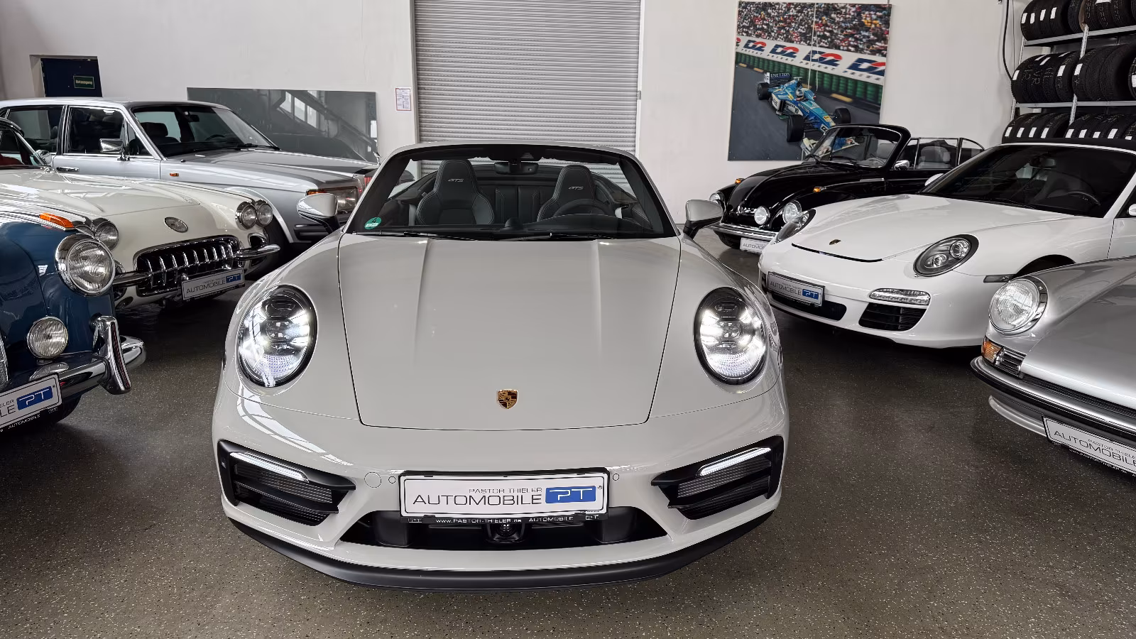 Porsche 911 4 992 Cabriolet Carrera GTS