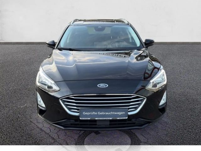 Ford Focus Cool & Connect EcoBoost Wagon