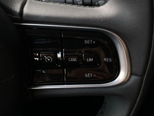 Fiat 500e 42kWh/Tempomat/Rückfahrkamera/Keyless-Entry