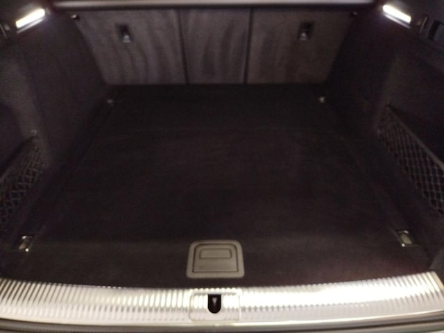 Audi A4 40 TFSI Avant Quattro S-Line S-Tronic