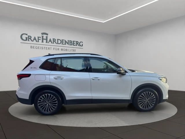 Volkswagen Tiguan 1.5 eTSI DSG