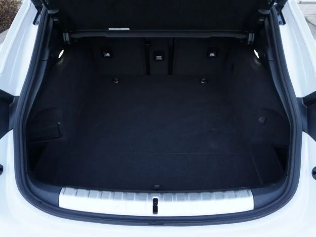 Porsche Taycan Sport Turismo Turbo