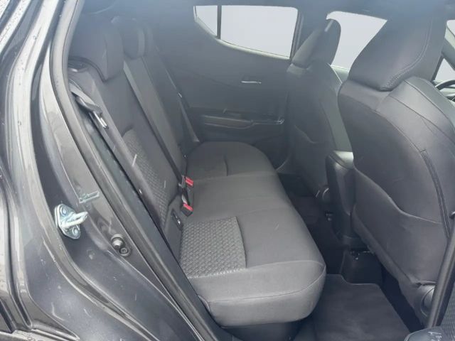 Toyota C-HR Hybride Team D