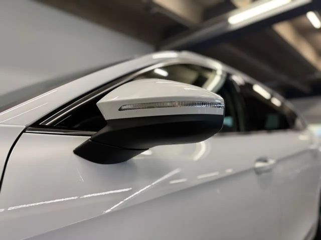 Volkswagen Passat 1.5 eTSI