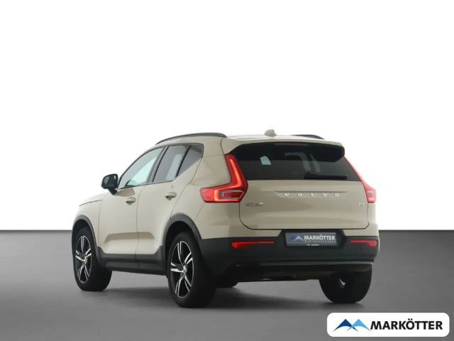 Volvo XC40 Dark Plus