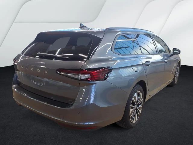 Skoda Superb 2.0 TDI Combi Selection