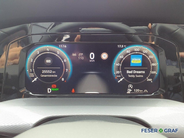 Volkswagen Golf 1.5 eTSI DSG